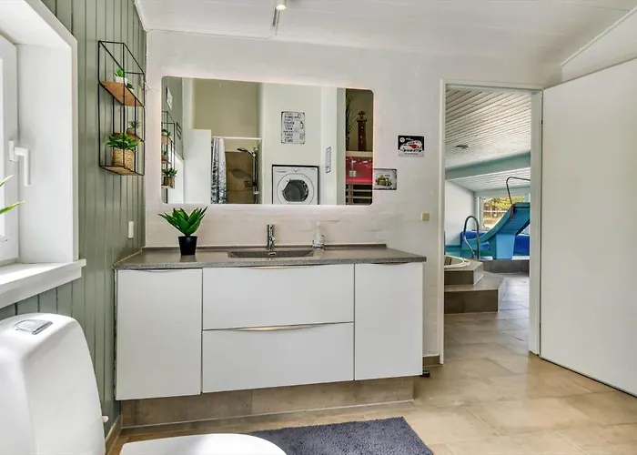 Holiday home Bv272-blavand-solsiden-48 *